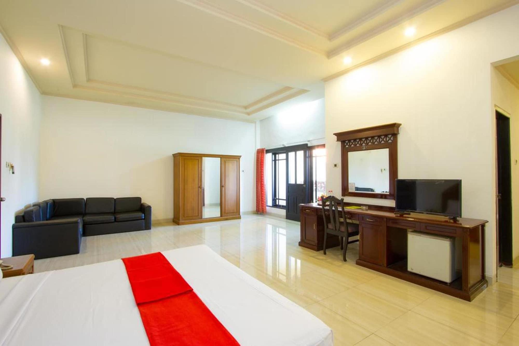 Hotel Oranjje Denpasar Exteriér fotografie
