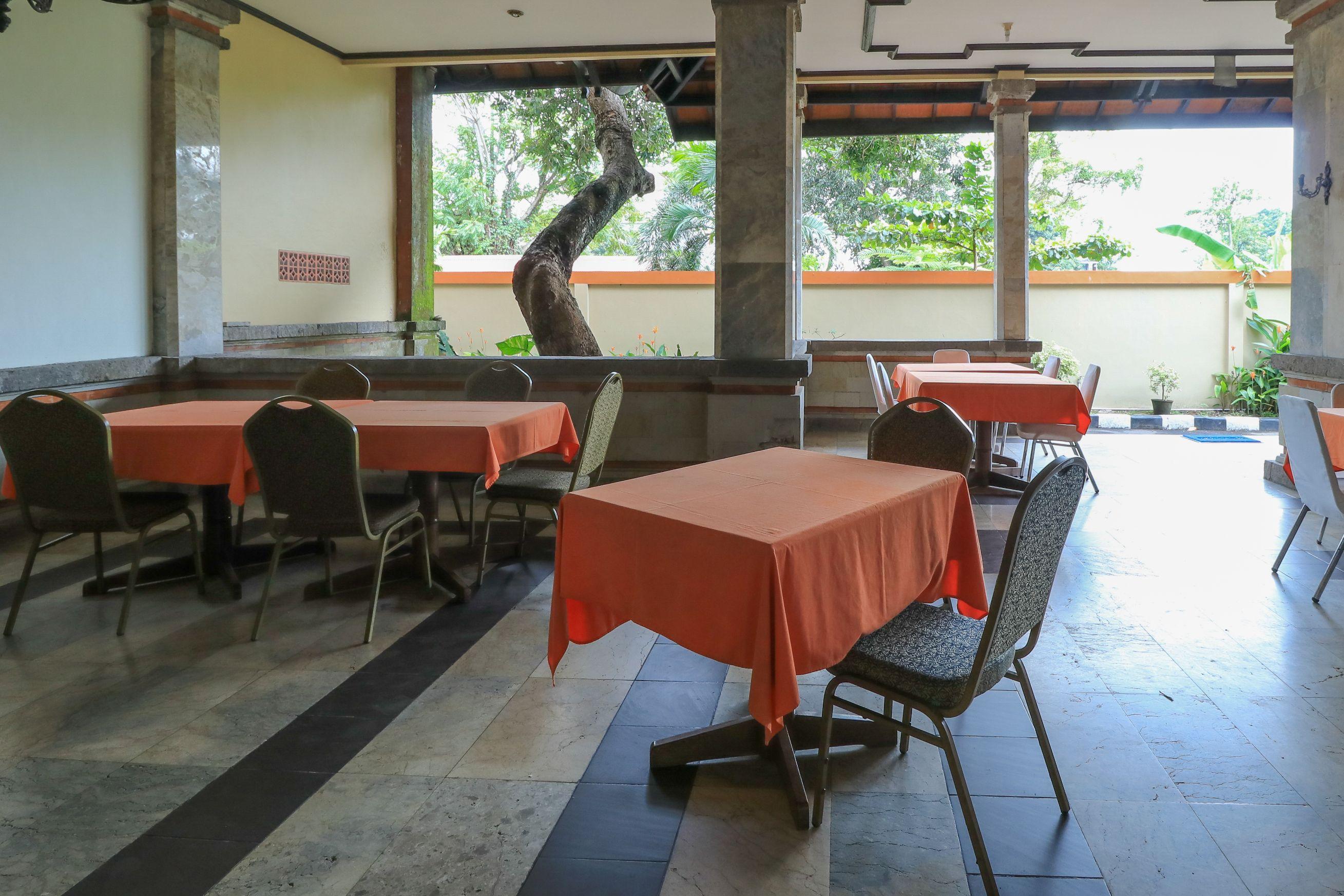Hotel Oranjje Denpasar Exteriér fotografie