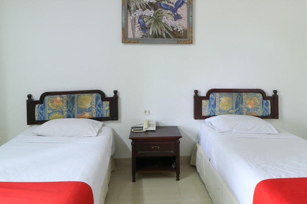 Hotel Oranjje Denpasar Exteriér fotografie