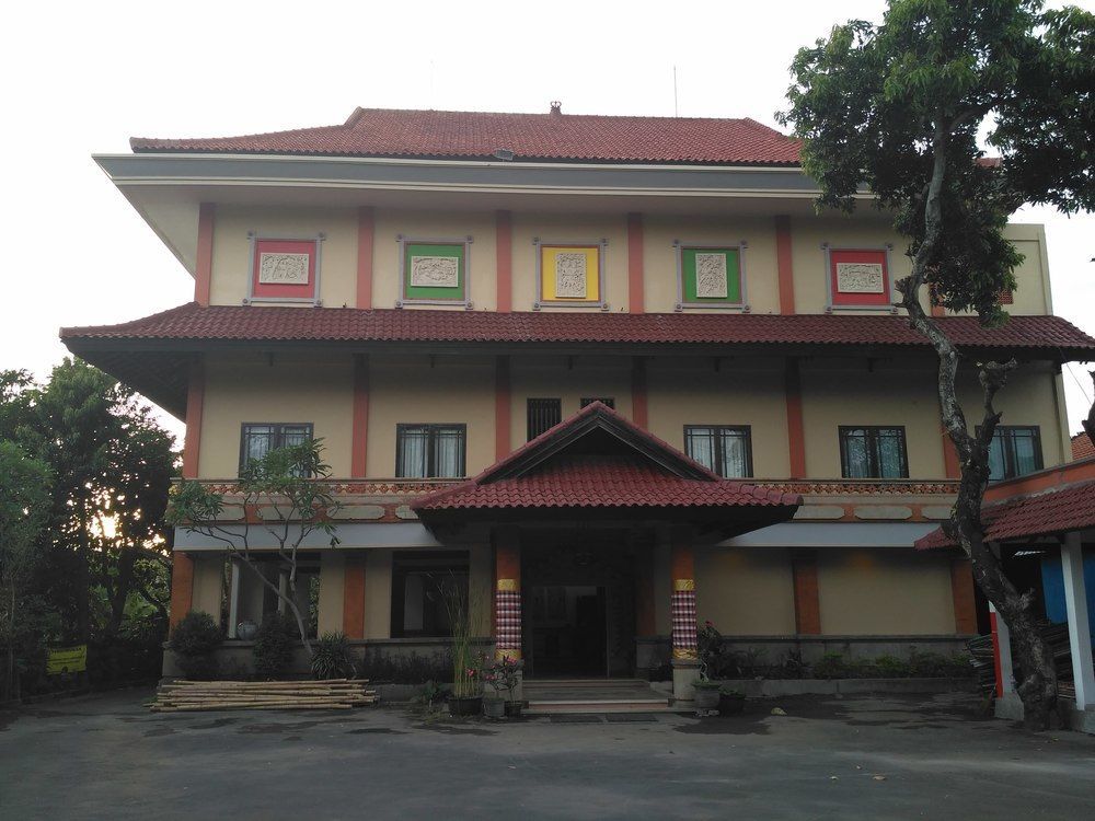 Hotel Oranjje Denpasar Exteriér fotografie