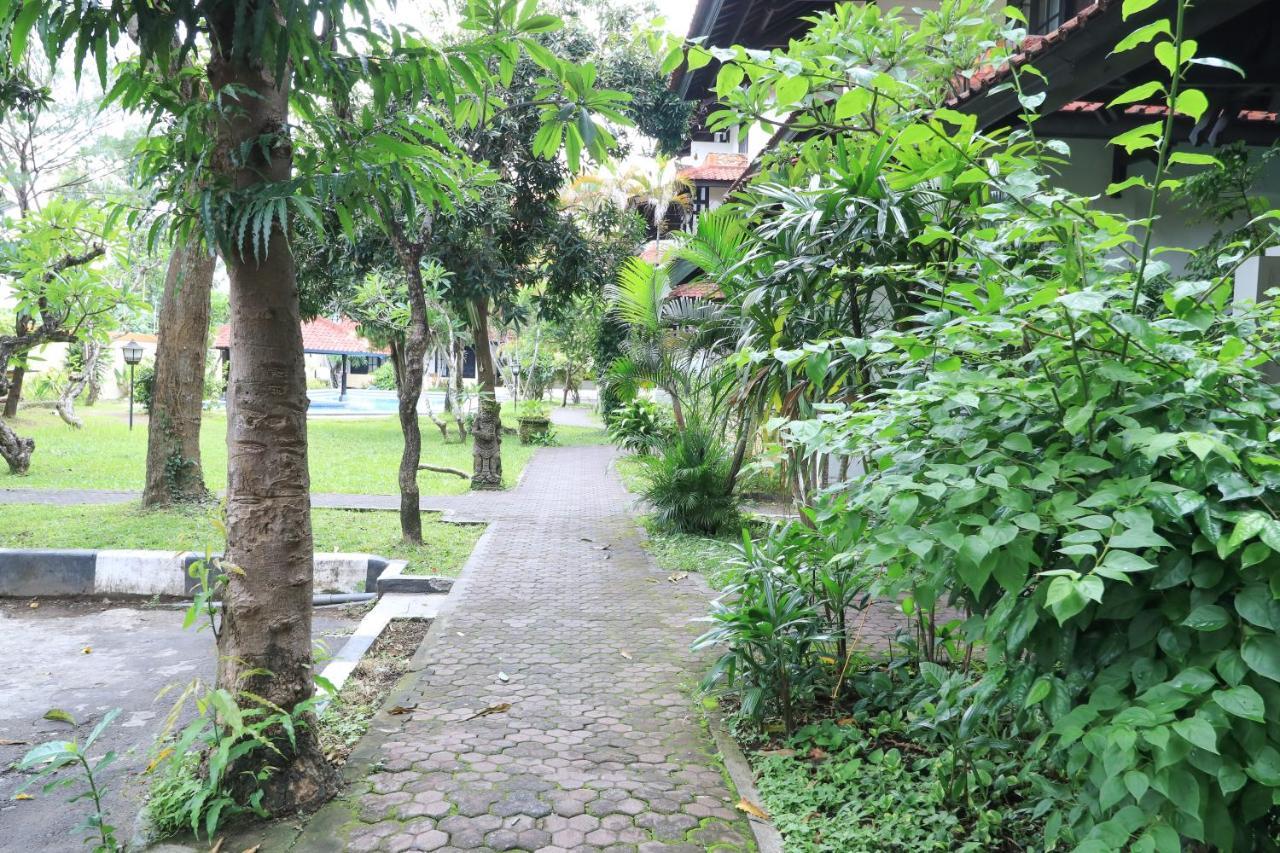 Hotel Oranjje Denpasar Exteriér fotografie